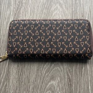 Wallet/clutch